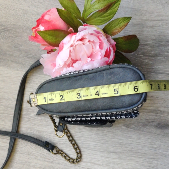 DONATED NWOT Hounds Tooth/Polk-a-dot Crossbody bag - Picture 9 of 9